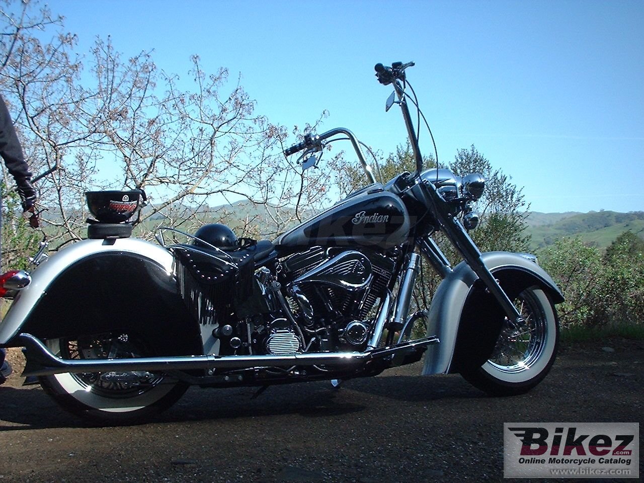 Big Jorge chief picture and wallpaper from Bikez.com